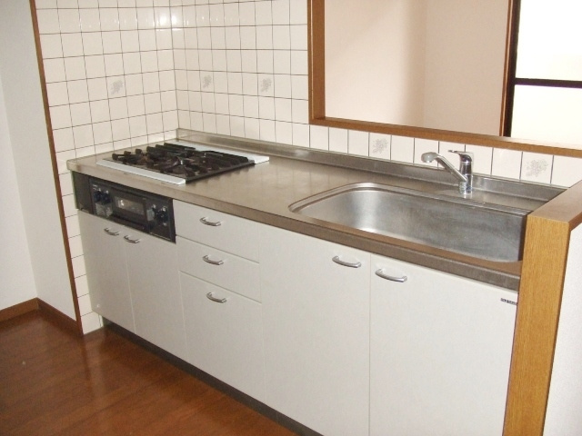 グリーンヒルズ東山Iのキッチン