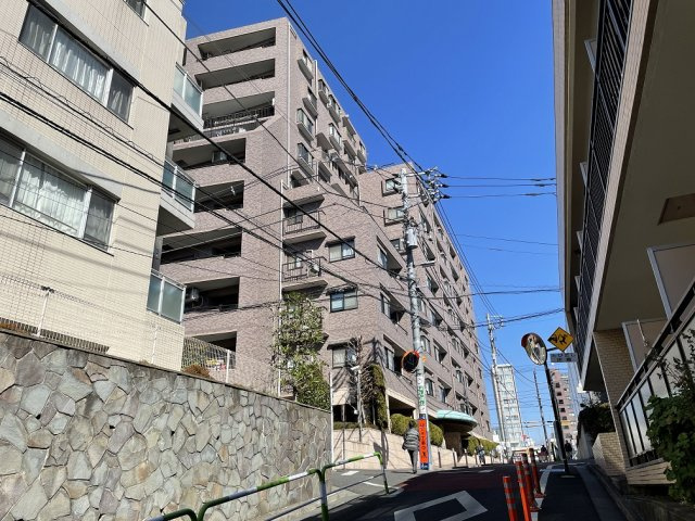 ライオンズマンション文京白山の外観