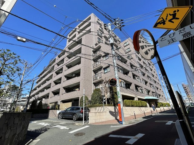 ライオンズマンション文京白山の外観