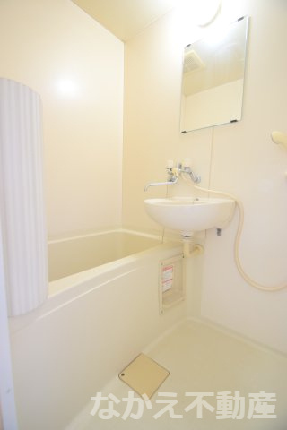 【洗面所】 | ゆったりとスペースのある洗面所