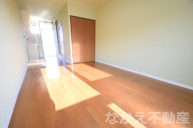 【居間・リビング】 | ゆったりとした居間です