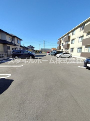 【駐車場】 | ヴァイオレット