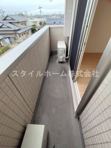【バルコニー】 | ヴァイオレット | 別部屋写真です。