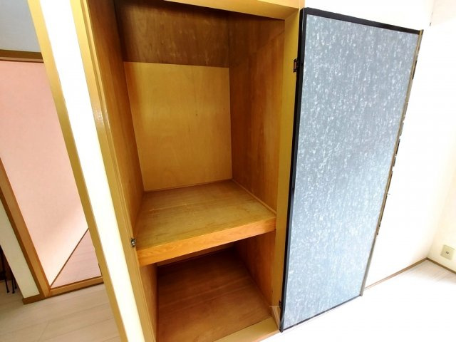 サンヒルズ鷹丘 Cの収納