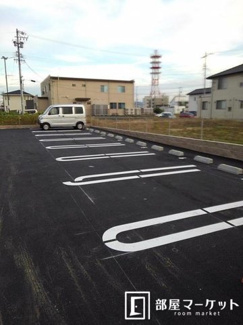 【駐車場】