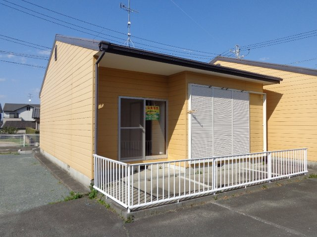 馬郡町1246-3戸建て貸家