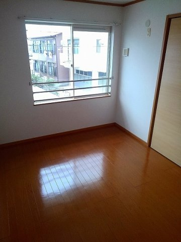 クレセント中ノ坪のその他
