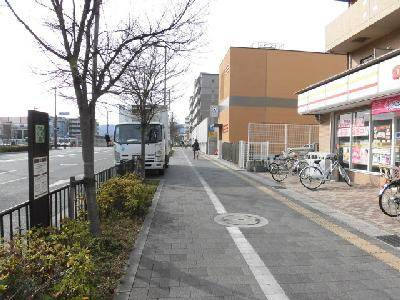 Square Hero-A（スクエアヒーローエー）のその他|前面道路