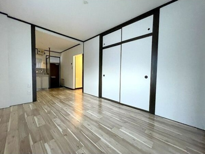 【居間・リビング】 | 見越ハイツ