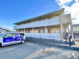 【駐車場】