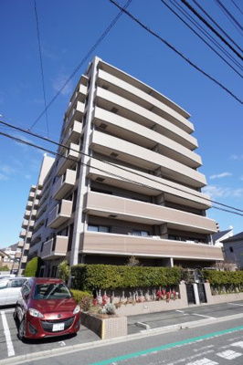 【外観】 | グランドメゾン鈴峯学園前(リフォーム済) | 現地（2023年2月16日13：00頃）撮影