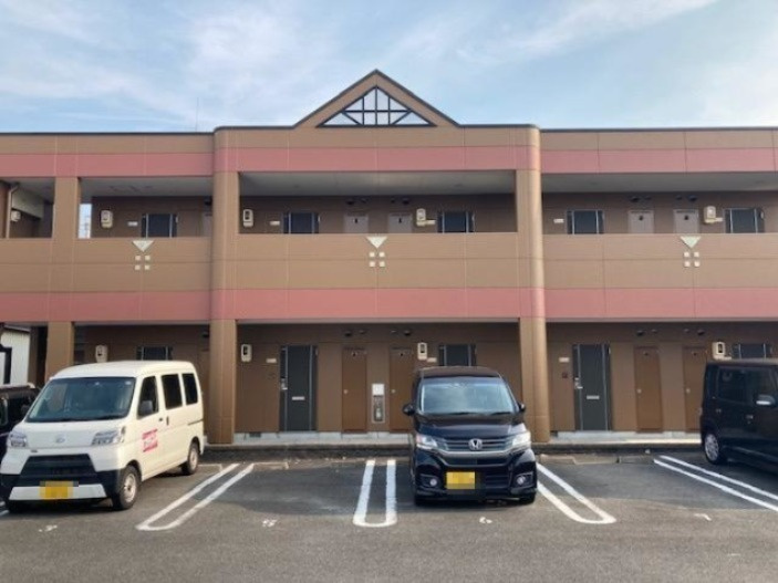サニーパレスの駐車場