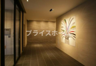 【エントランス】 | エンクレスト博多駅南CELES