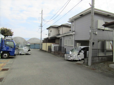 【前面道路含む現地写真】 | 中古戸建　笛吹市石和町唐柏 | 前面道路含む現地写真です