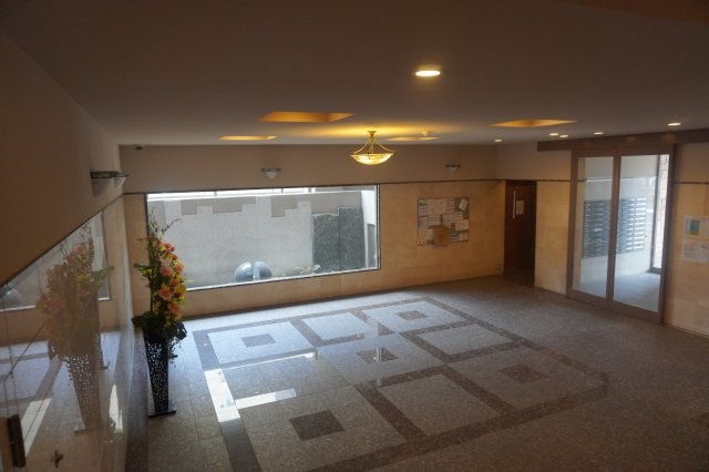 仲介手数料0！！アーデン上社のロビー