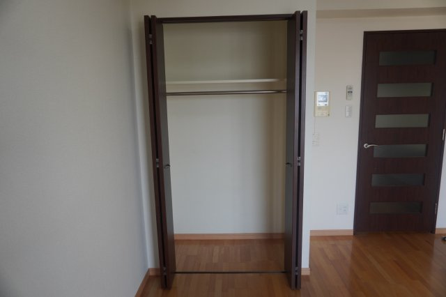 仲介手数料0！！アーデン上社の収納