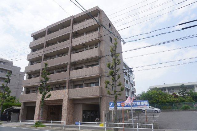 仲介手数料0！！アーデン上社の外観