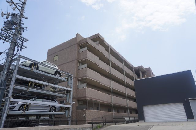 仲介手数料0！！アーデン上社の外観