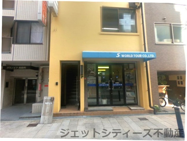 【エントランス】 | ビギンビル