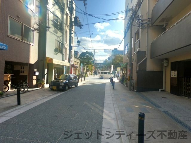 【周辺】 | ビギンビル