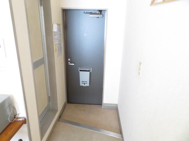シティ大塚の玄関