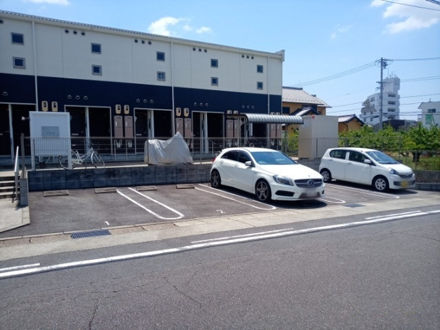 【駐車場】 | レオネクストいなほ
