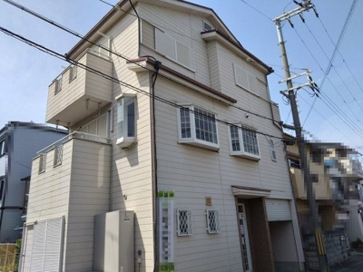 【外観】 | 堺市中区八田北町　中古戸建 | 閑静な住宅街！南東角地につき陽当り・通風良好です！泉北高速鉄道「深井」駅まで徒歩19分の立地。
