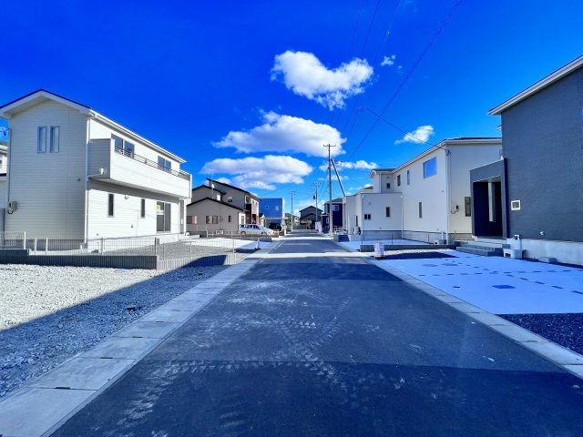 四倉町8期6棟の前面道路含む現地写真|前面道路含む現地写真です