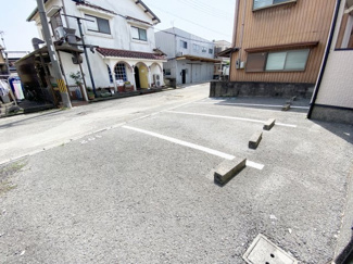 【駐車場】