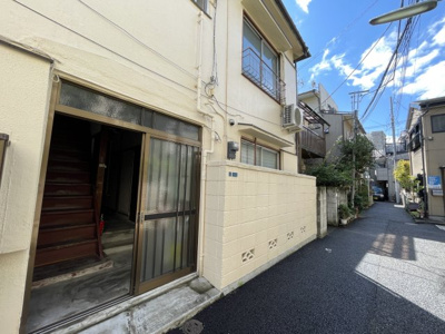 【エントランス】 | 五月荘