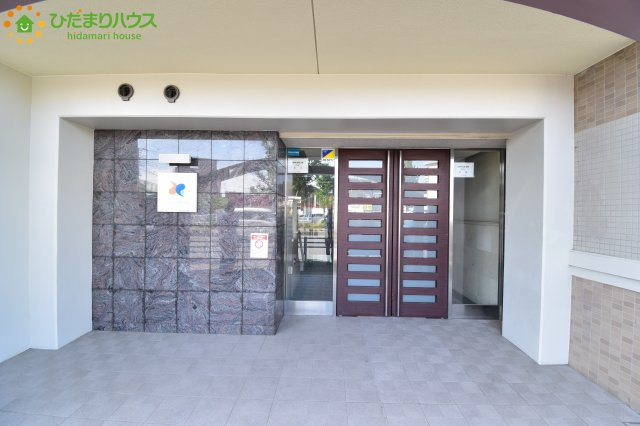 北区奈良町　中古マンション　アドグランデ大宮宮原のエントランス