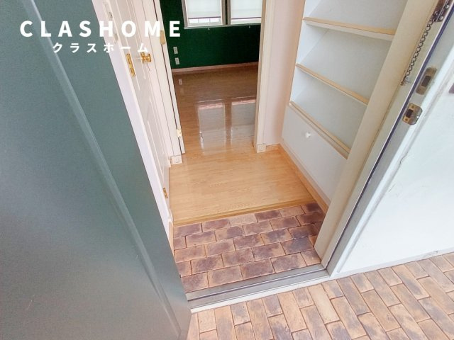 ルートヒルVの玄関