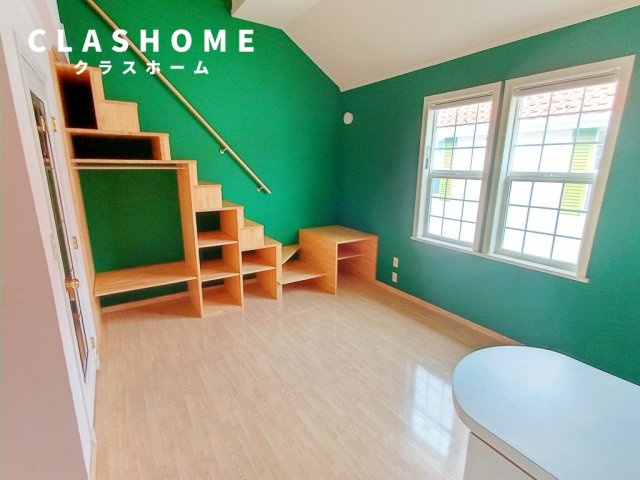 ルートヒルVの内装