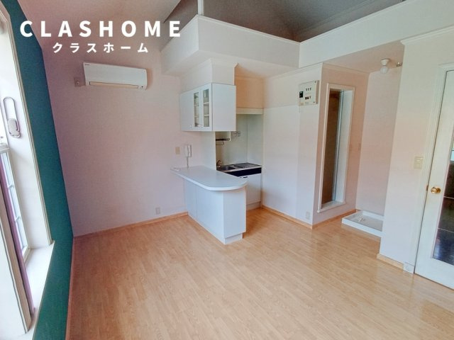 ルートヒルVの居間・リビング