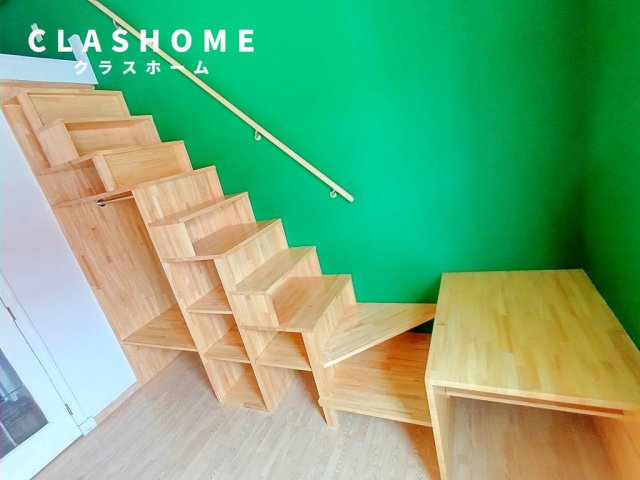 ルートヒルVの内装