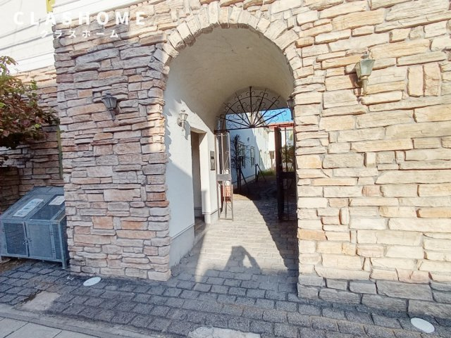 ルートヒルVのエントランス