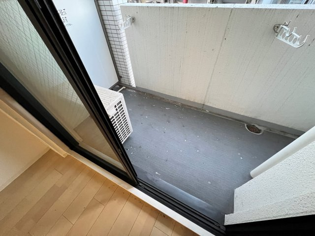 ベルエ難波西のバルコニー