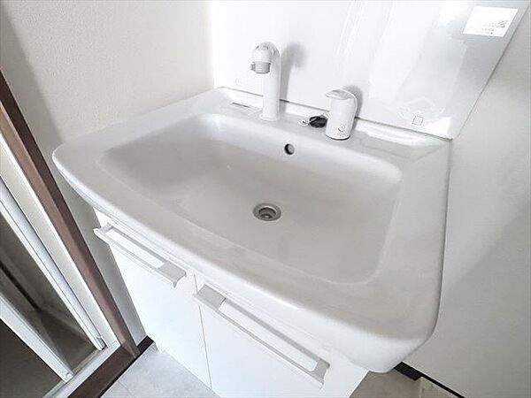 ＲＥＳＩＤＥＮＣＥ六甲道の洗面所