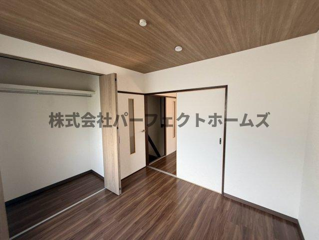 大利元町テラスハウスの洋室|きれいな洋室です