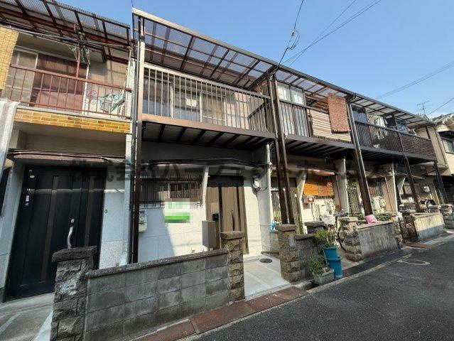 大利元町テラスハウスの周辺