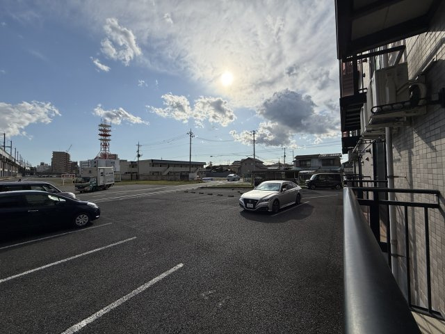 【駐車場】 | レーベン