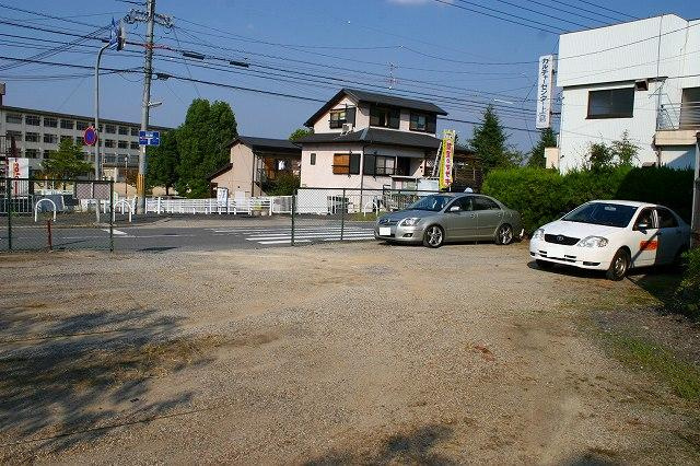 赤田町川西モータープールの駐車場