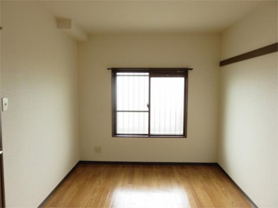 【寝室】 | グランピアＩＩ