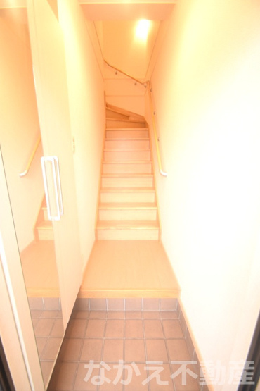 【玄関】 | 寝室にぴったりのお部屋です