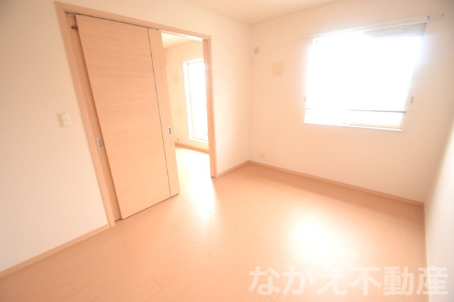 【寝室】 | 開放的な寝室です