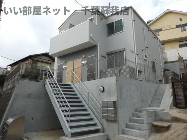 プラーナ蘇我の外観|スタイリッシュでおしゃれな2階建て♪
