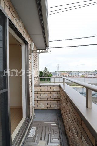 グリニッチ　ヴィレッジⅠのバルコニー|日当たりの良いバルコニーです！