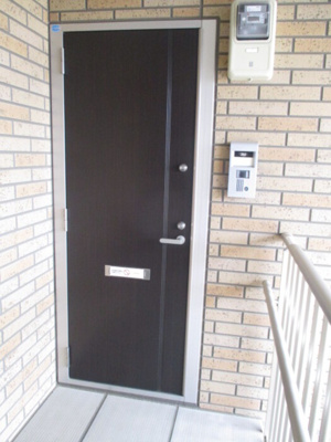 【玄関】 | ファルコン久留米高校駅前