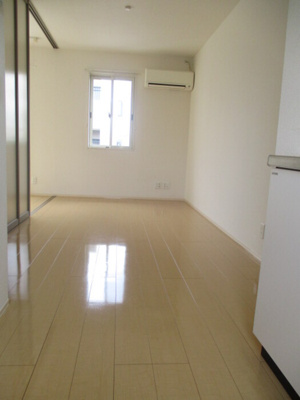 【居間・リビング】 | ファルコン久留米高校駅前