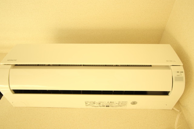 年中快適なエアコン設置済
